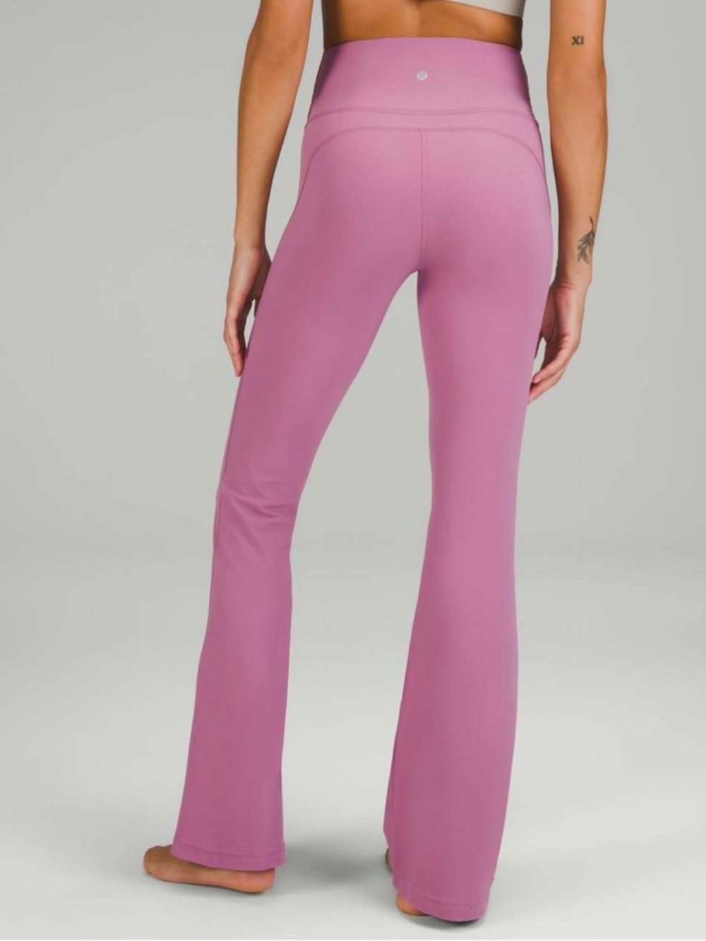 Lululemon Groove Super-High-Rise Flared Pant Nulu Velvet Dust Pink/Lilac Size 20 - Picture 2 of 16